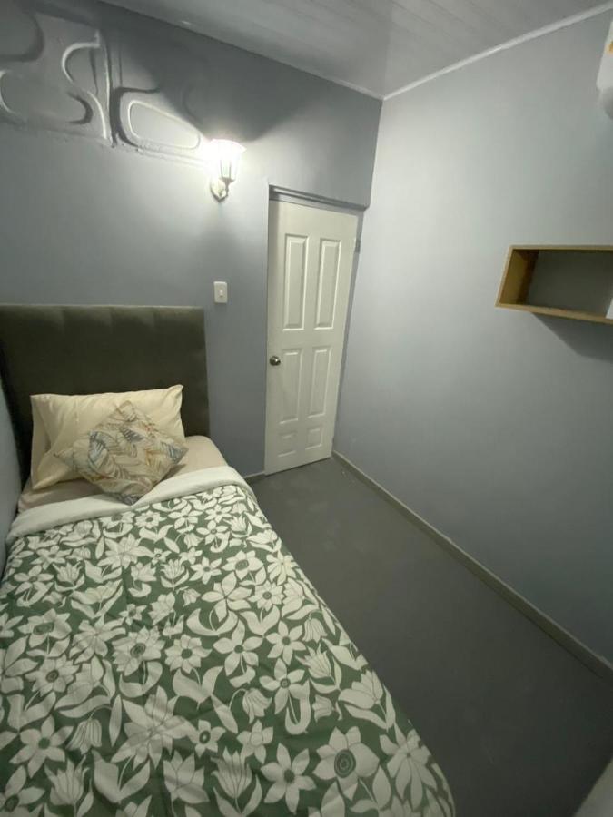 Hostal Casa Jardin Cartagena Esterno foto